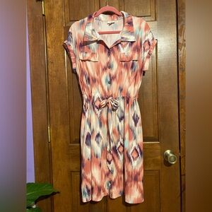 Aztec Pattern Dress with Pockets and belt Size LARGE